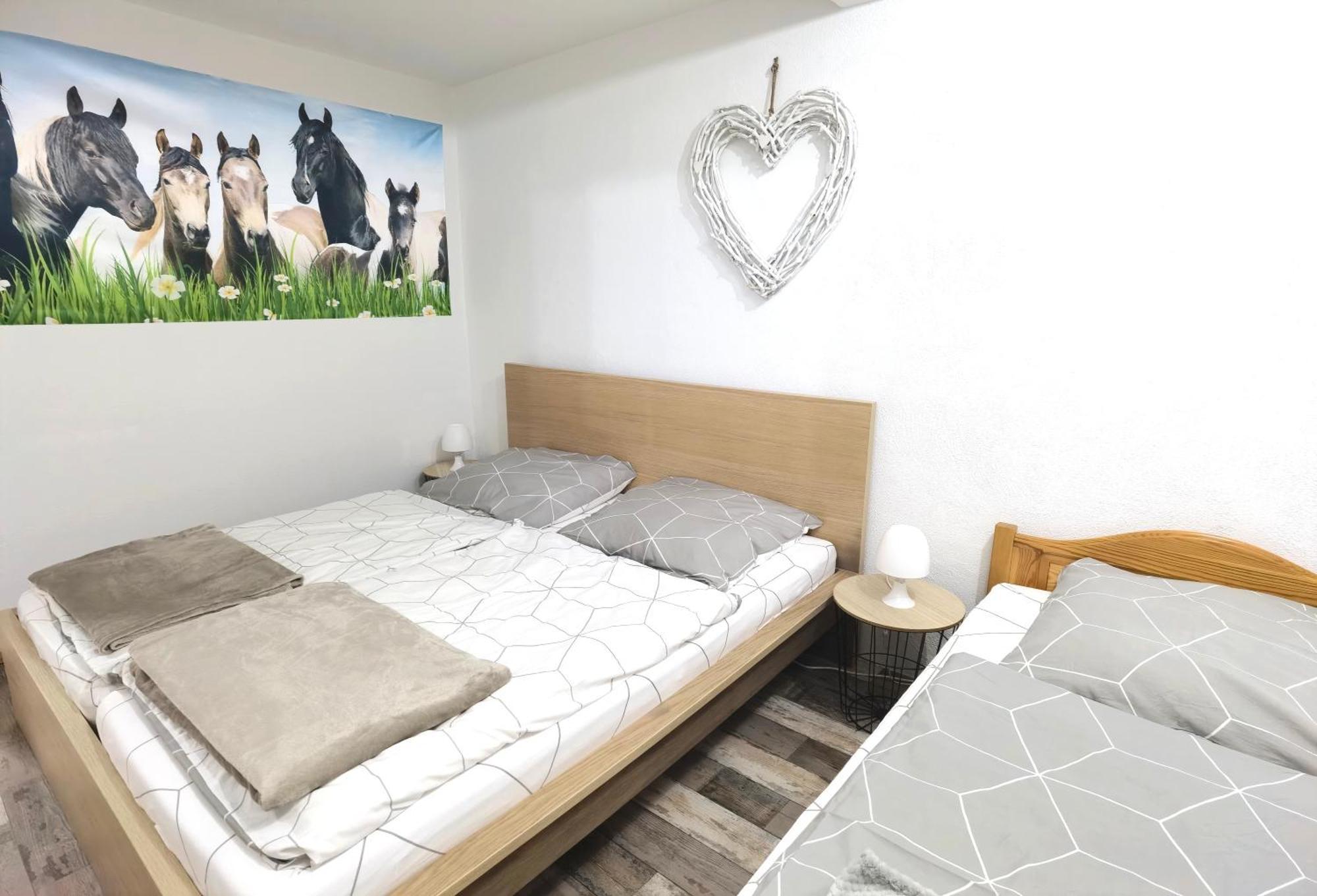 Ferienwohnung - Appartement "Painted Horse" Im Herzen Des Pfaelzer Waldes Reichenbach-Steegen Kültér fotó